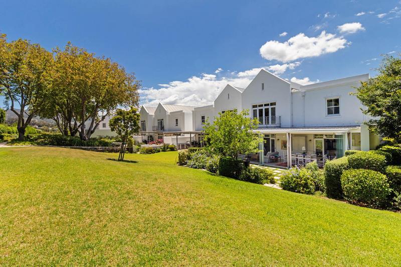 To Let 2 Bedroom Property for Rent in Zwaanswyk Western Cape